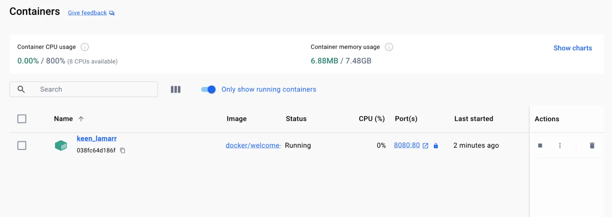 Docker Desktop GUI のコンテナー画面のスクリーンショット、welcome-to-docker がホストポート 8080 にて起動中